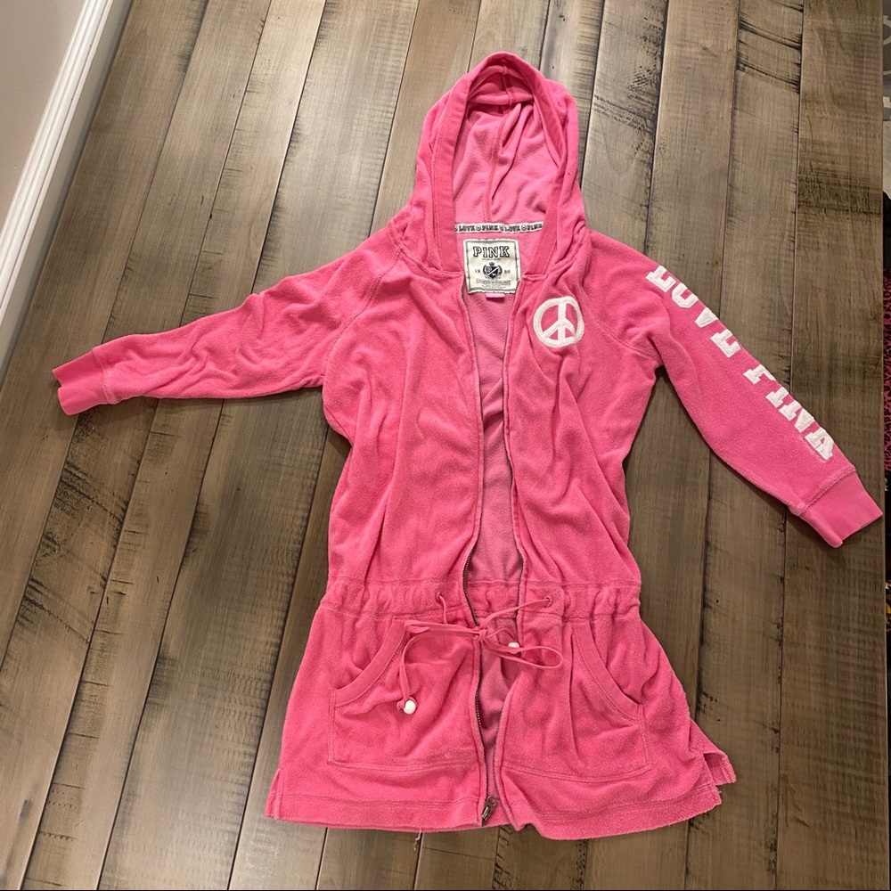 Pink Victoria’s Secret
